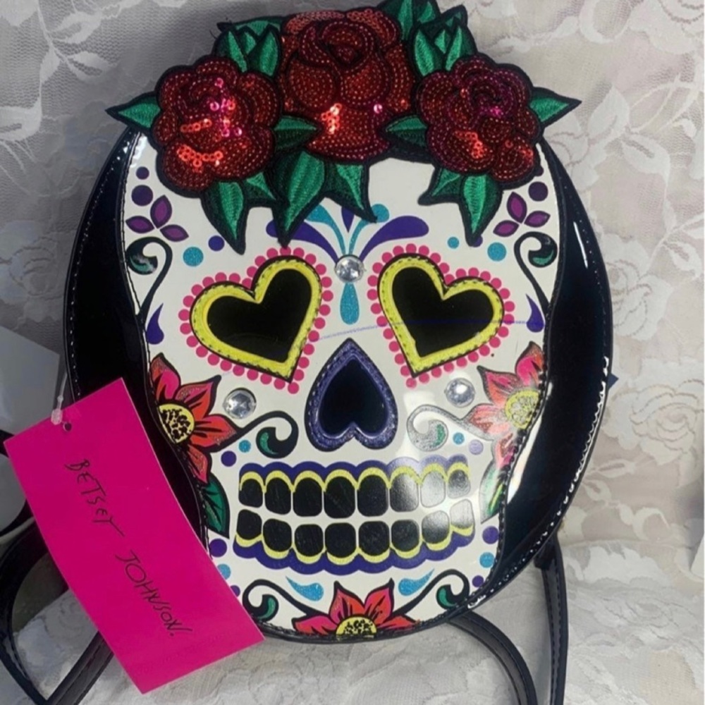 NWT Betsey Day of The Dead Candy skull crossbody purse bag.